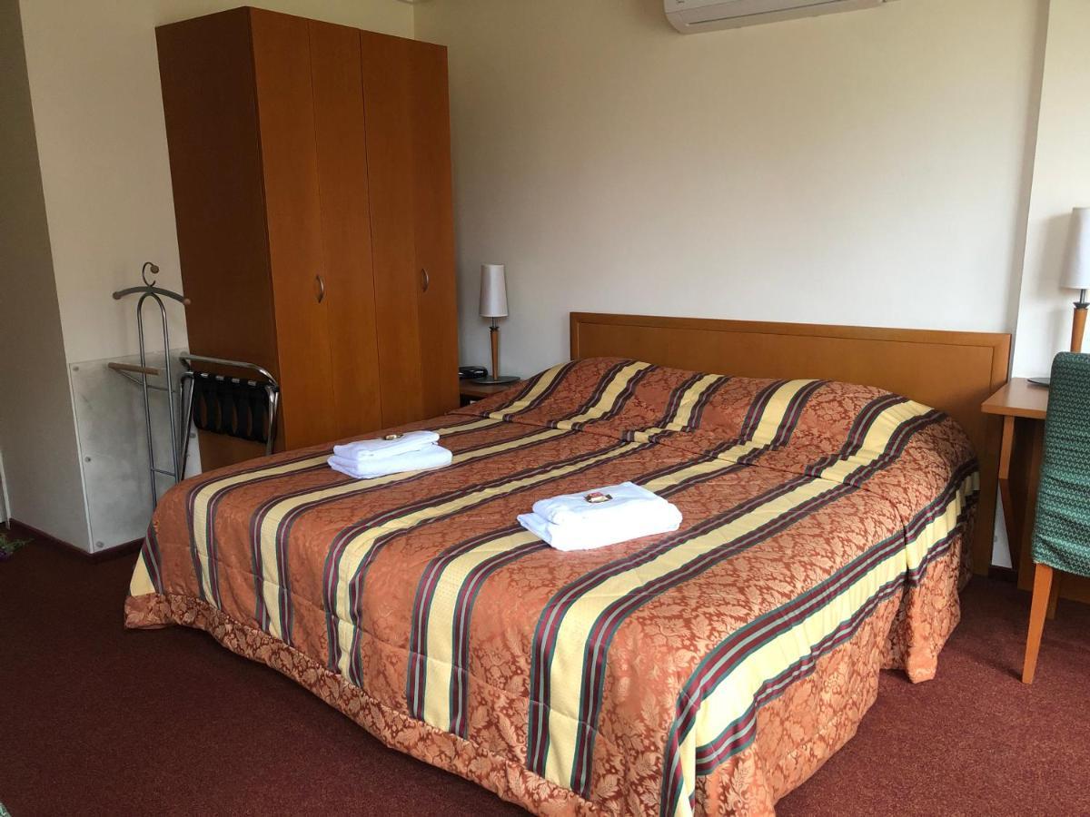 Ruinen Hotel Kuik מראה חיצוני תמונה